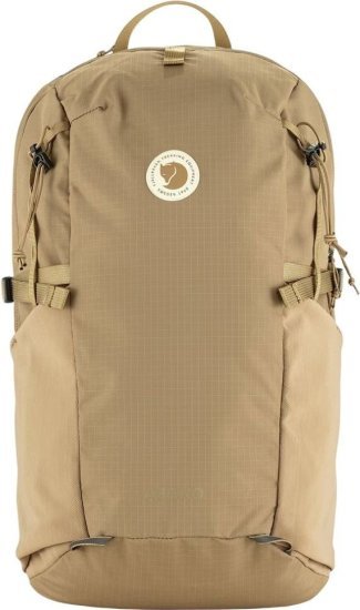 תיק גב בנפח 16 ליטר דגם Kanken Abisko מבית Fjallraven - צבע חימר
